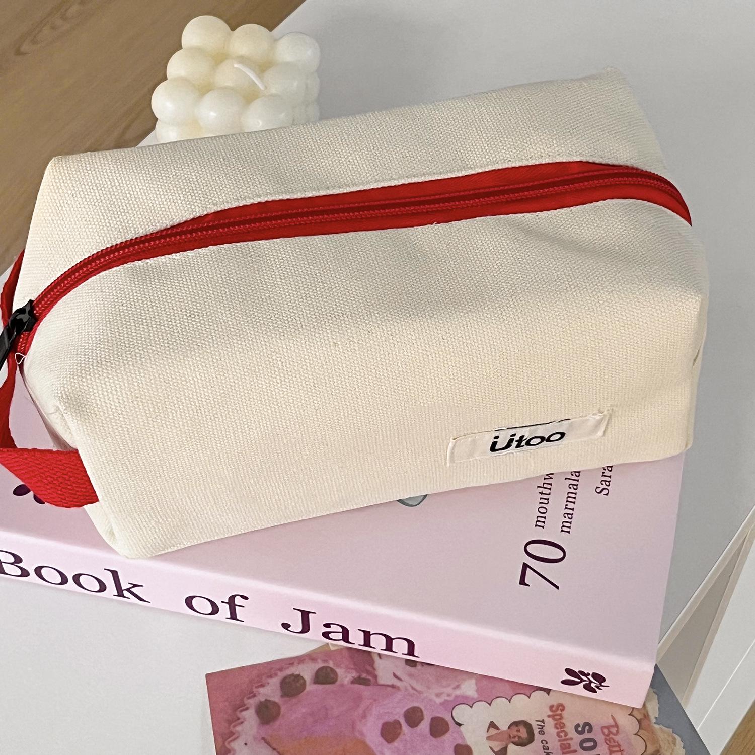 

Colorful Canvas Makeup Bag - Minimalist Color-Blocked Design, Portable Travel Toiletry Organizer.