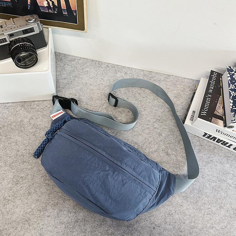 Lässige Textur Nischen-Design Tasche mit großem Fassungsvermögen 2025 Frühling Neu Ausländischer Stil Mode-Trend Damen Brusttasche