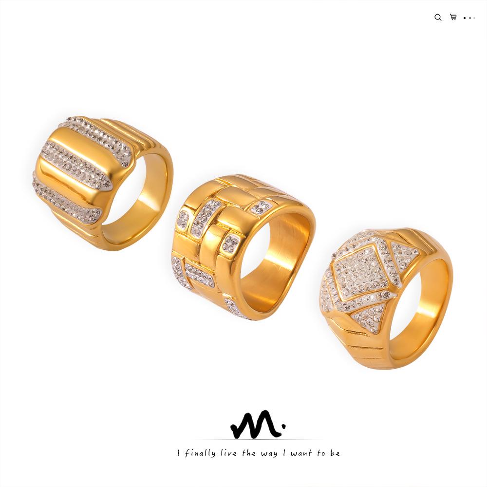 

Minimalist Luxury Geometric Gold-Plated Titanium Steel Ring with Inlaid Diamond and Agate. Size 6