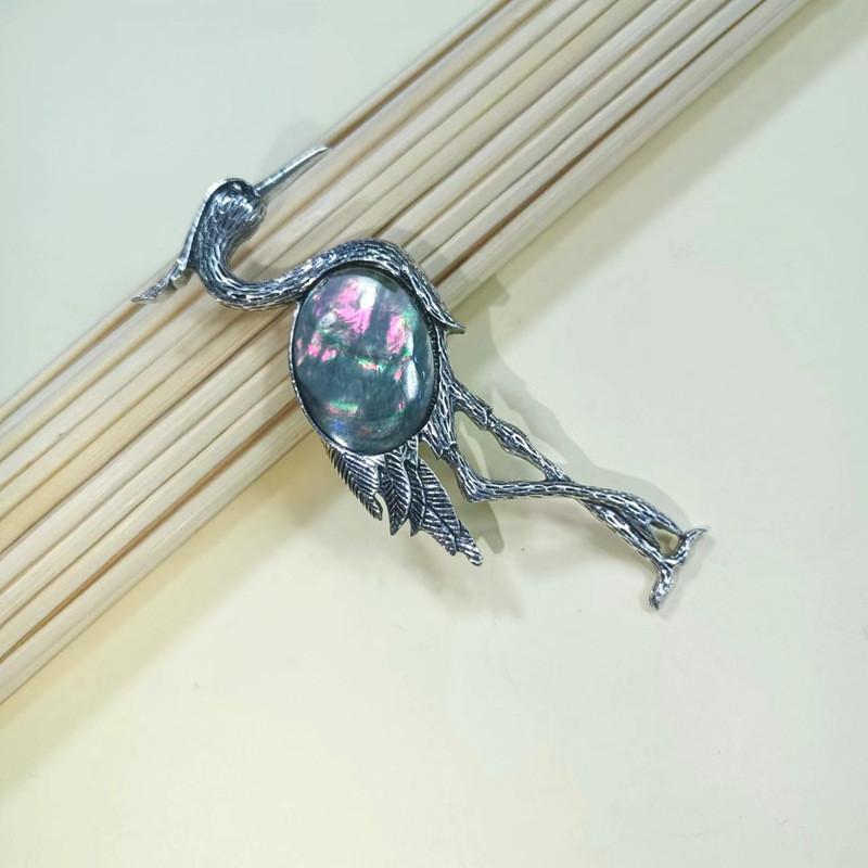 Fairy Tale Animal Brooch Pendant In Purple Crystal And Agate For Fashion Lovers