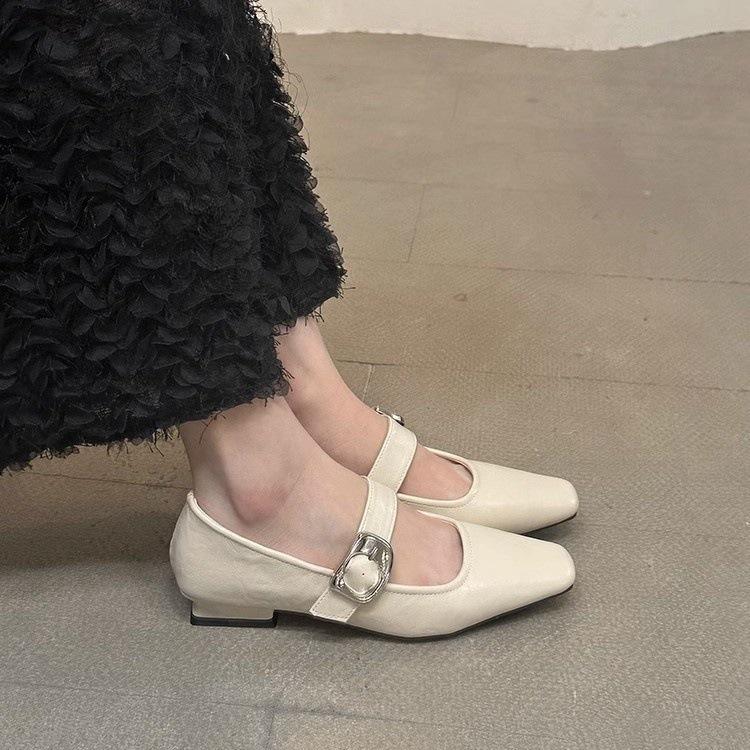 Square head light mouth silver single shoes women's spring 2025 French temperament word with evening commute low heel Mary Jane shoes