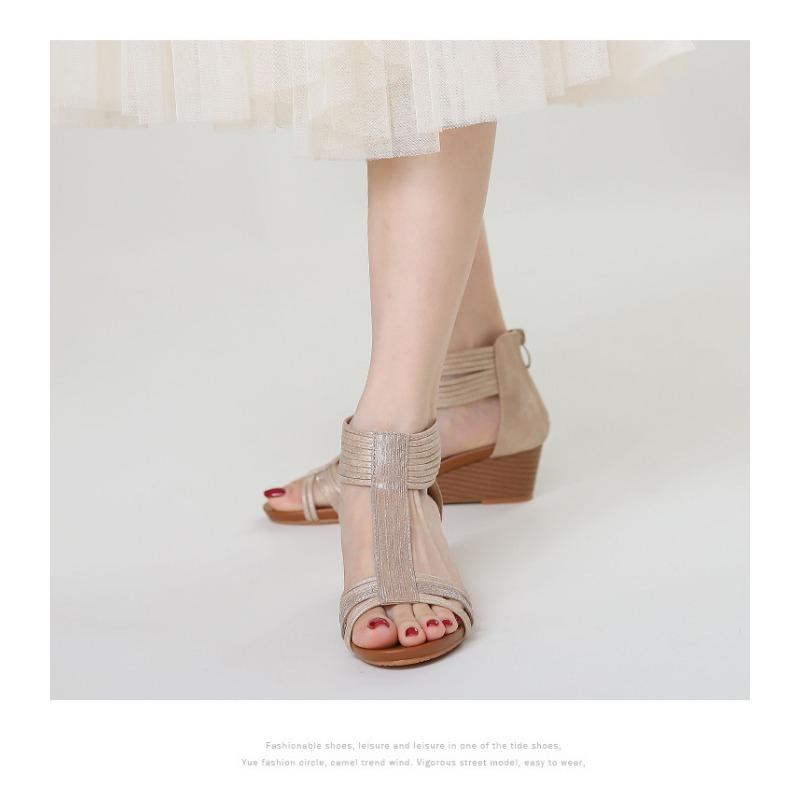 Sandales compensées pour femmes, nouvelles sandales romaines à semelles épaisses, grande taille, décontractées, polyvalentes, à semelles souples