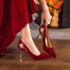 Wedding shoes women's Chinese Xiuhe wedding dress two wear embroidered wedding bride toast red high heels not tired feet new