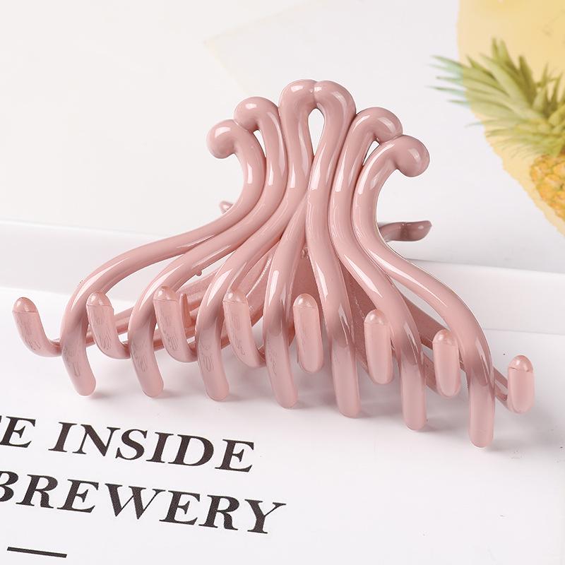 Geometric Forked Claw Clip: Japanese & Korean Fashion Hair Accessory for Women
