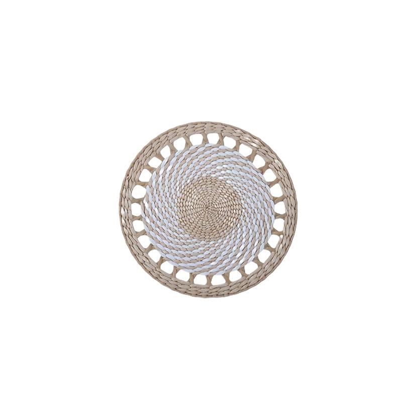 Woven straw hanging ornament round mats dining mats cup mats linen mats drainage mats wall decorations