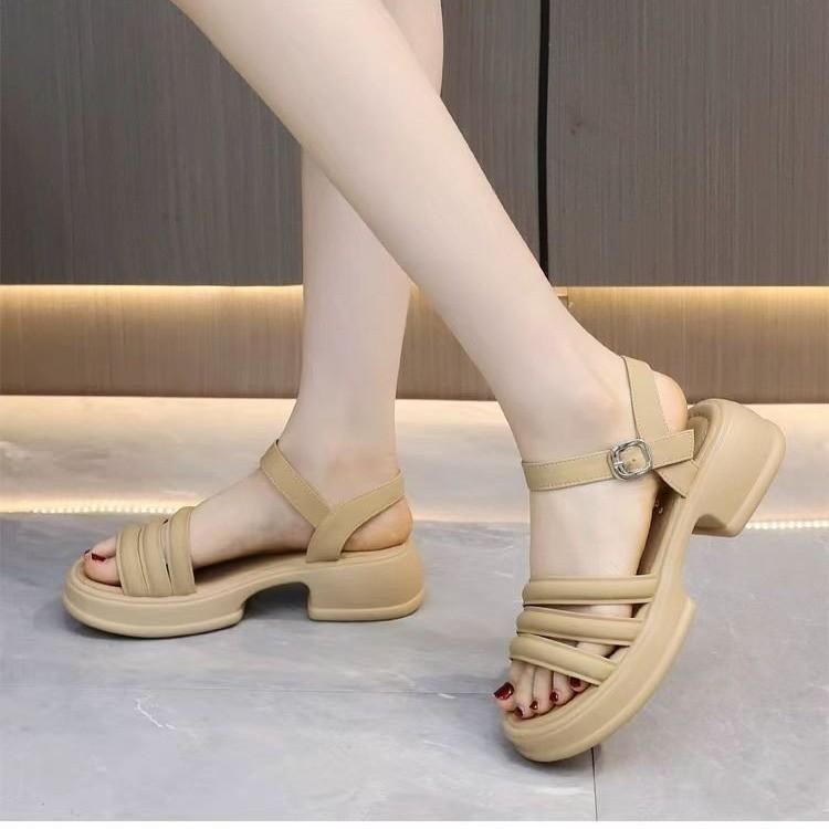 Thick High-heeled Sandals Women's 2025 Summer New Korean Version Open-toe One-word Buckle Fashion Platform Sandals Casual Beach Shoes