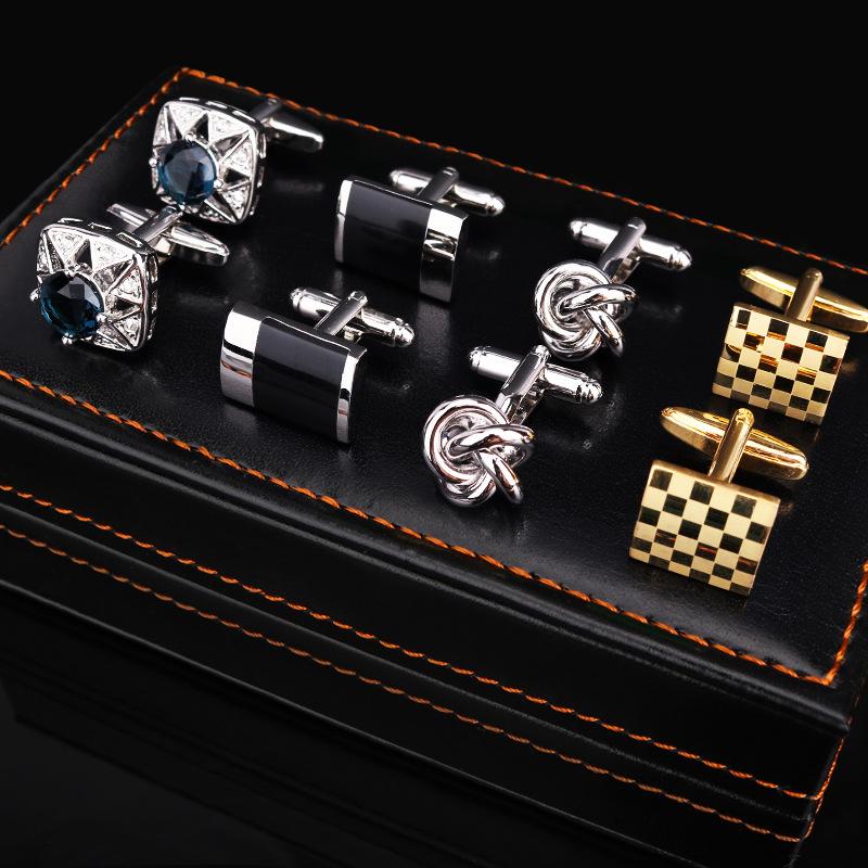 Čtyřdílná dárková sada: Manžetové knoflíčky a spona na kravatu Zlatá Stříbrná Manžetové knoflíčky Knoflíčky do rukávů Spona na kravatu Francouzská košile