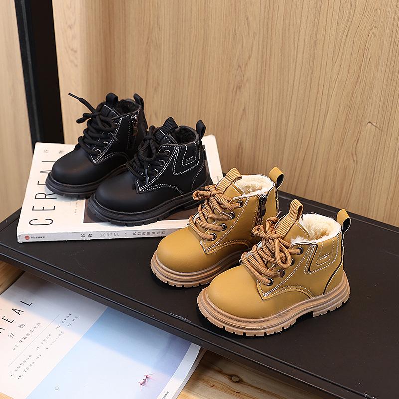 2025 Winter Kids' Warm British Style Martin Boots: Thick Leather, Non-Slip, Fleece-Lined for Boys & Girls