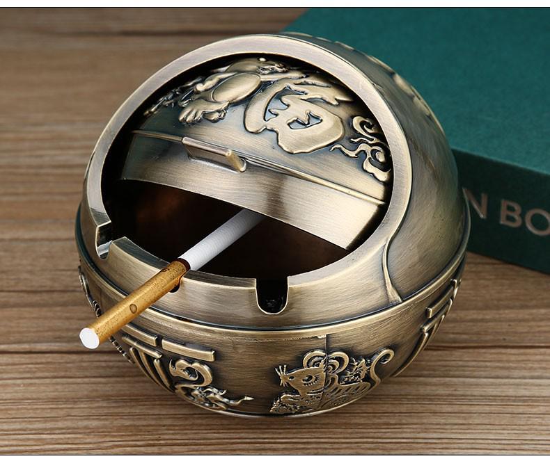 European Style Ashtray with Lid: Trendy, Drop-Proof, Anti-Fly Ash, Odor-Resistant, Luxury Living Room Decor.