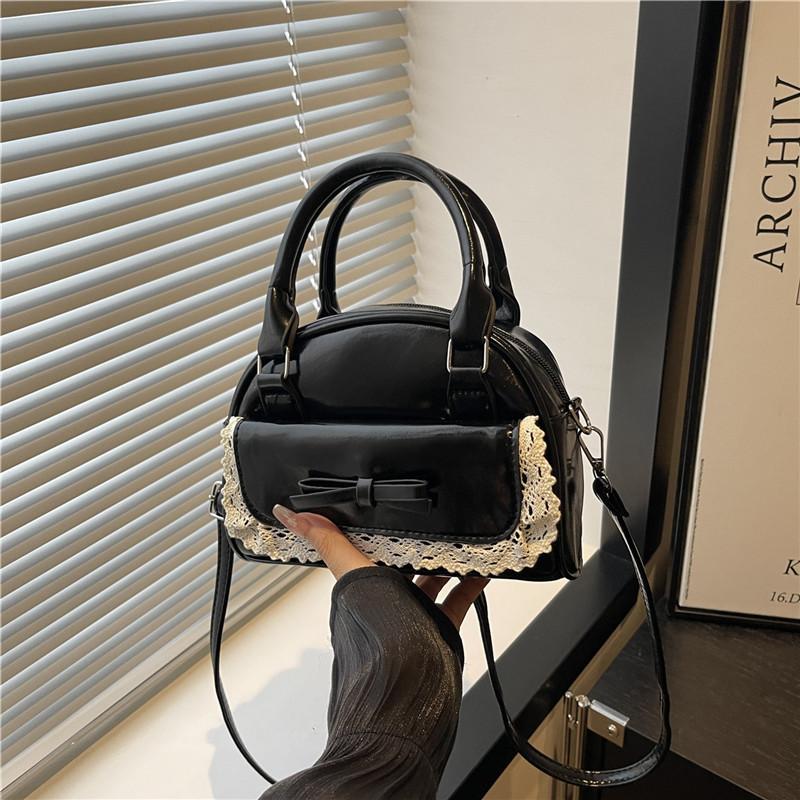 Spring New Niche Design Shell Bag Fashion Trend Women's Casual Texture Shoulder Messenger Bag