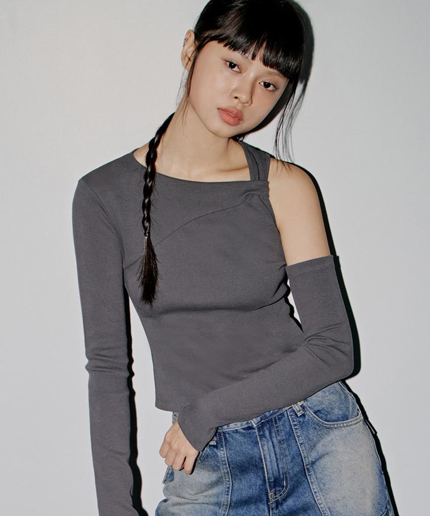 TOPGIRL Twisted Detail Shoulder Cutout Top_T326Tp122