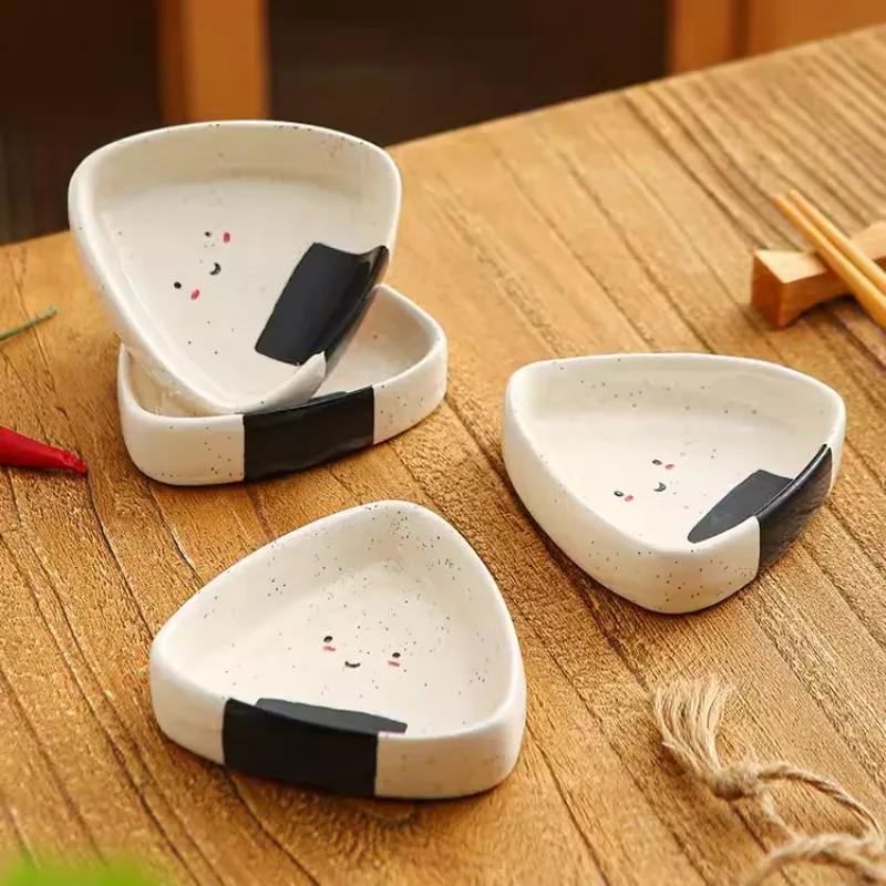 Triangular Rice Ball Flavor Disc Simplicity Household Creative Hot Pot Dipping Dish Vinegar Disc Lovely Sesame Dots Ceramic Dish