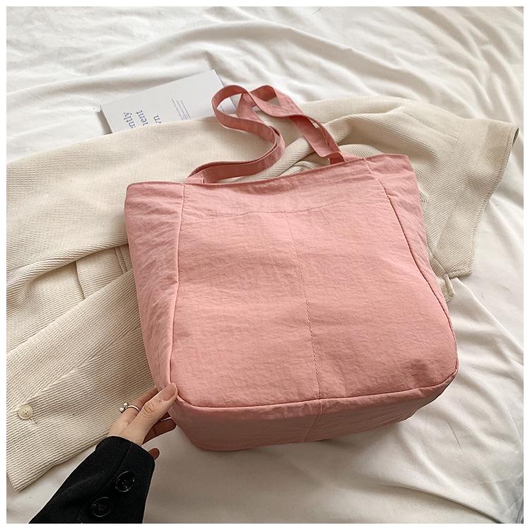 Women's Large Nylon Tote Bag - 2024 Spring/Summer, Solid Color, Lightweight, Eco-Friendly, Bucket Style, High Capacity, Casual.