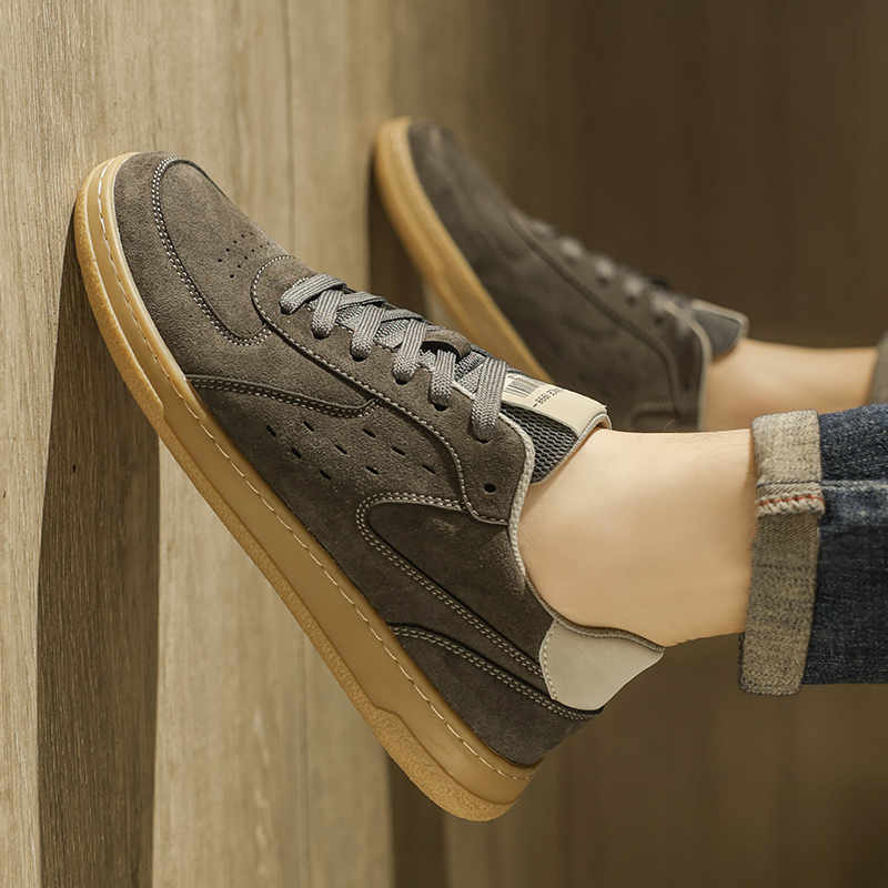 Fashion Suede Mocassin Luxury Brand Men Shoes Flats Men's Shoes Designer Sneakers Kawaii Fashion Sports Importers New In