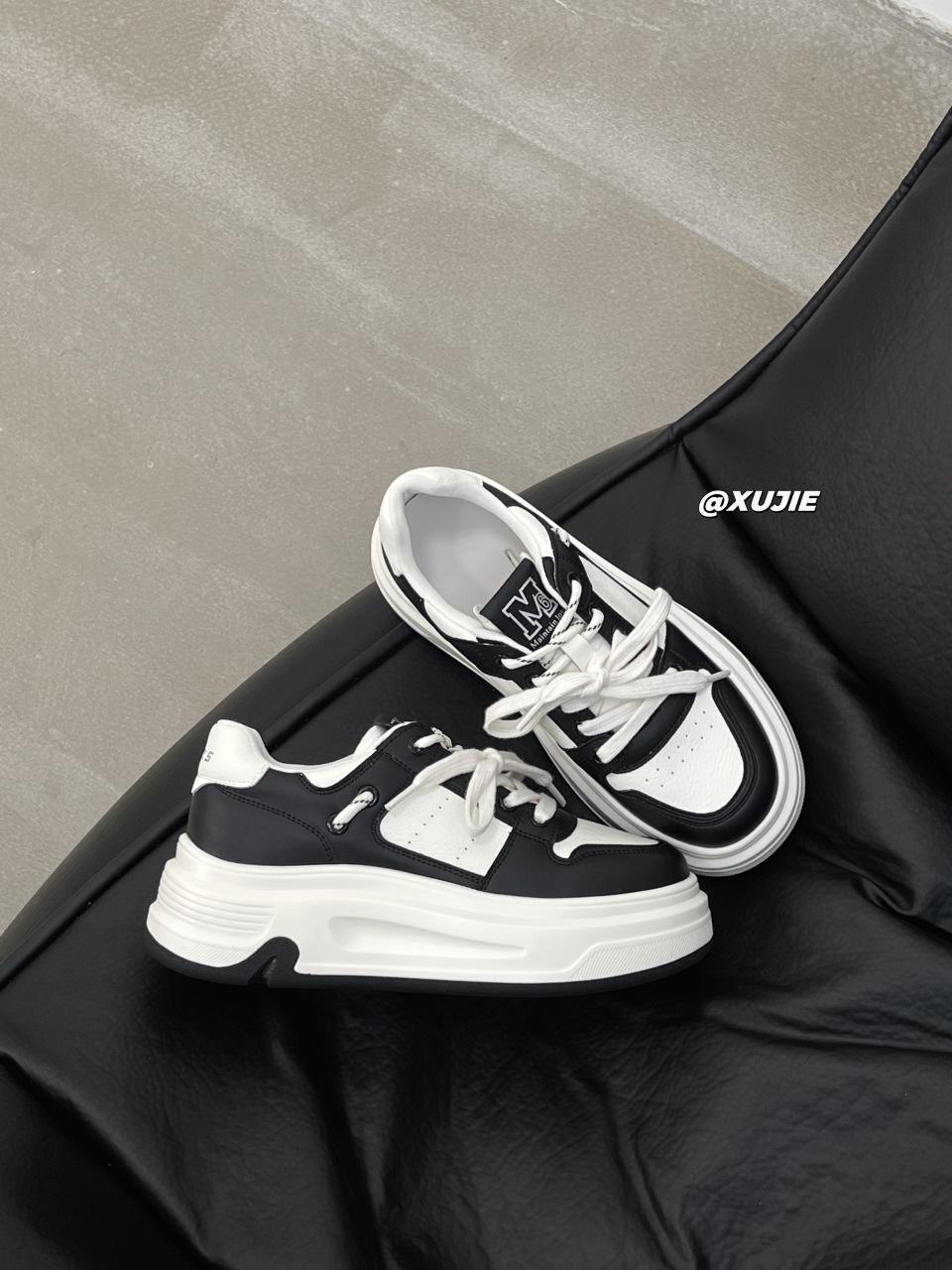 

2025 spring and autumn new popular ins trendy light non-slip thick sole heightening casual board shoes leather white shoes women 40 чёрный