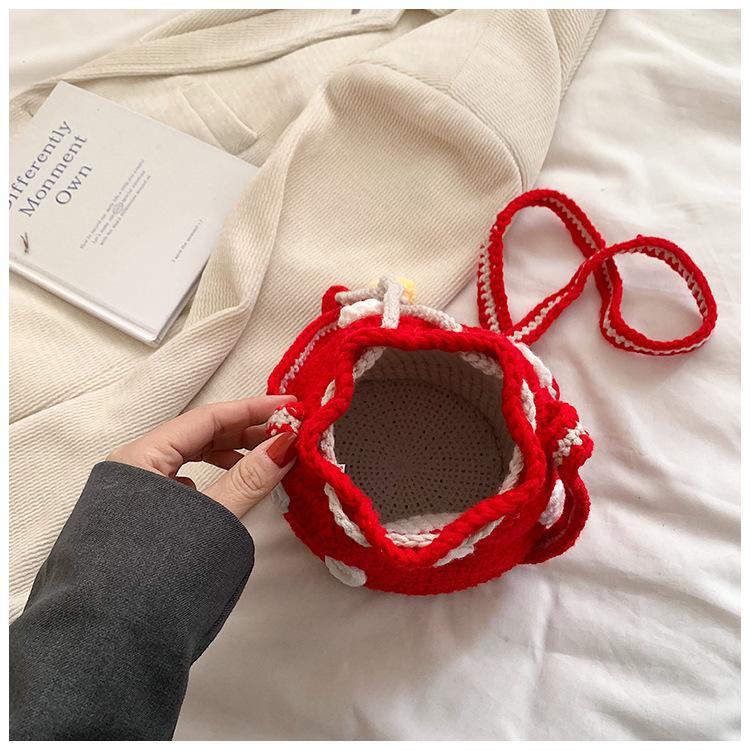 Mushroom knitted bag