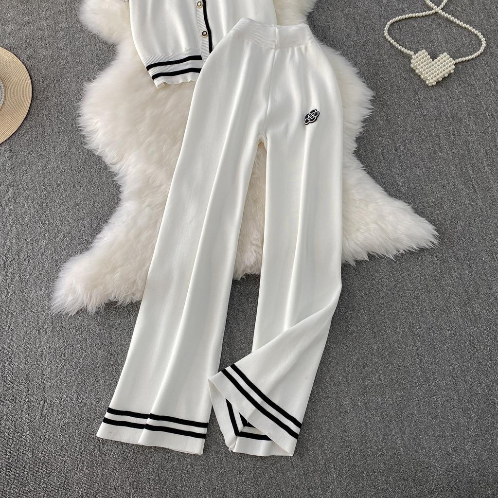 Summer Women Camellia Beading Knitted Sweater Tracksuit Short Sleeve V-neck Jacket Top and Ankle Length Pant Two Piece Set