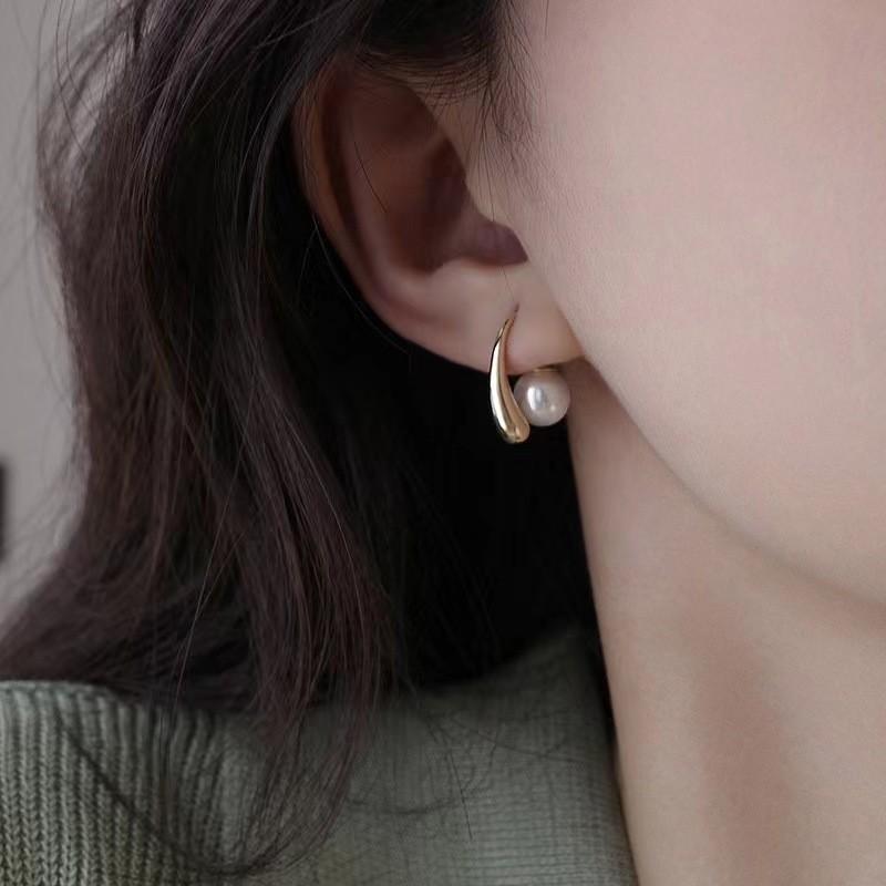 French Baroque Special-Shaped Pearl Pendant Earrings Women'S Niche Fashion Versatile Design Sense Knotted Earrings Earrings