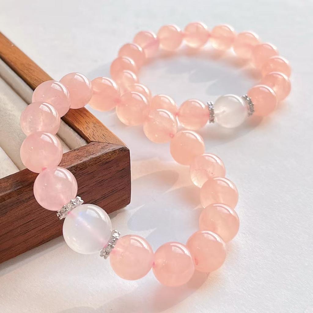 12Mm Basic Natural Madagascar Powder Crystal White Moonstone Bracelet Bracelet.