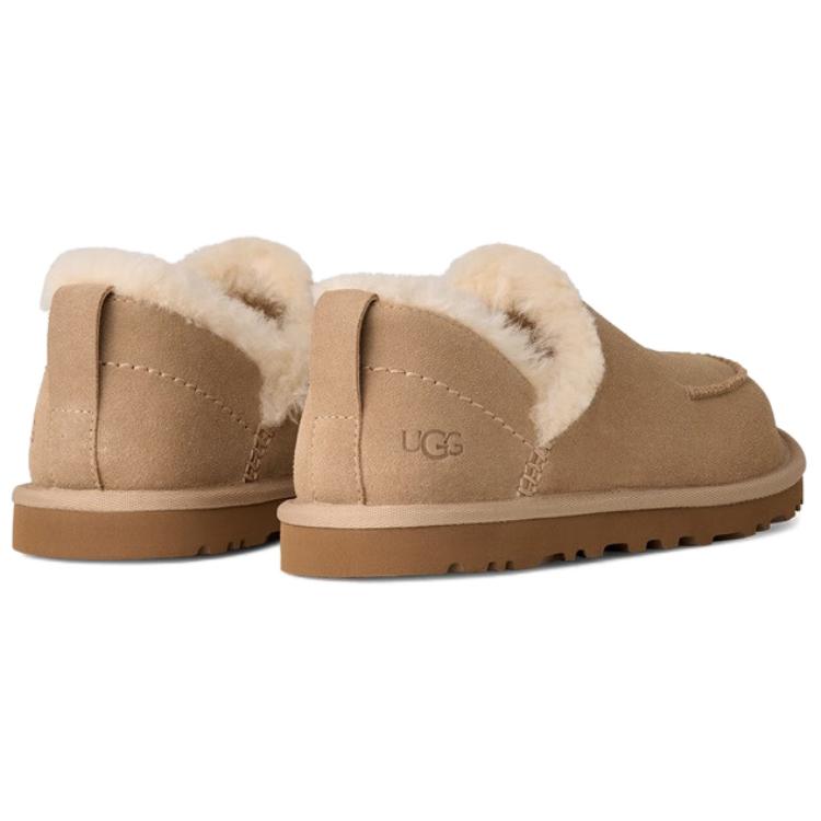 UGG Loria Zapatos Casuales Cómodos de Moda para Ponerse Zapatos de Mujer Arena 1174572-SAN