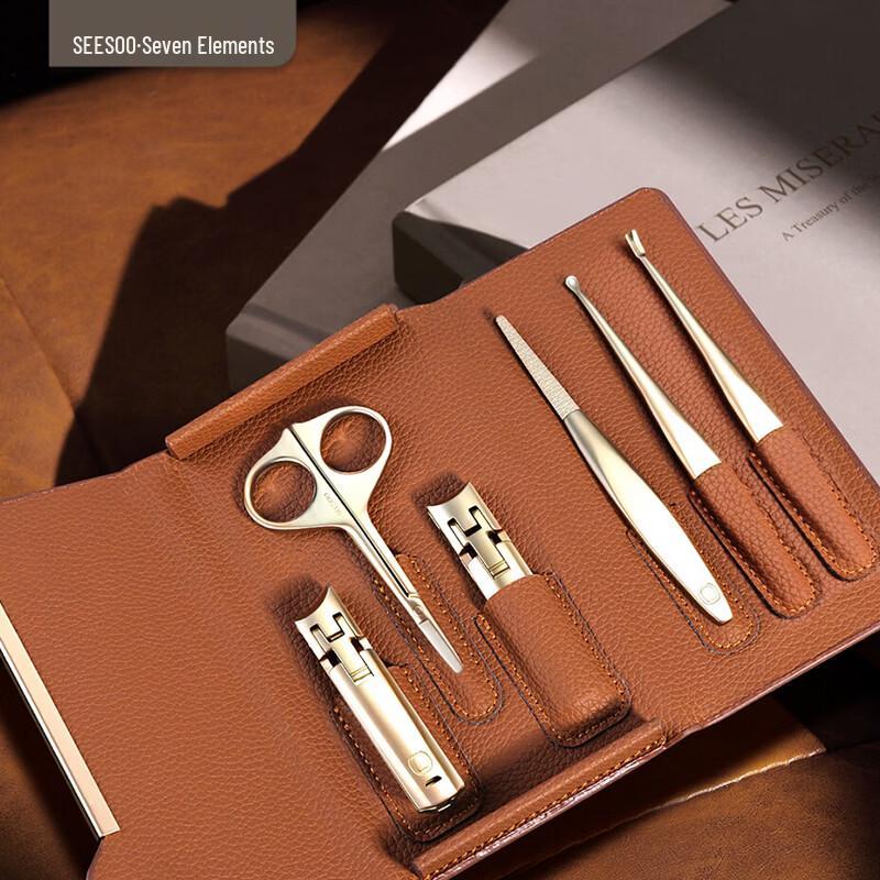 Seesoo Conqueror No. 4 Nail Care Set