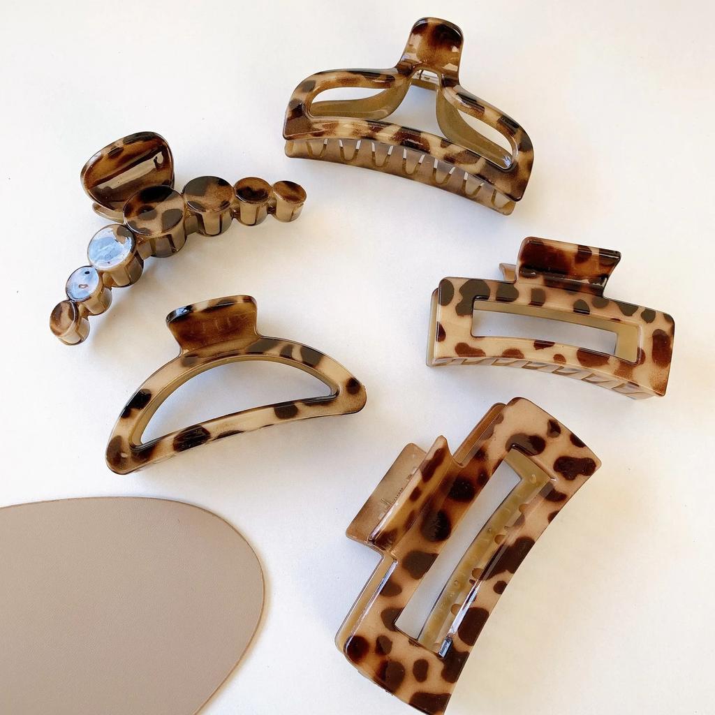 Elegant Leopard Print Resin Grab Clip Large Acetate Hair Clip Hair Pins for Women Girl Hair Accessories HairStyle Make