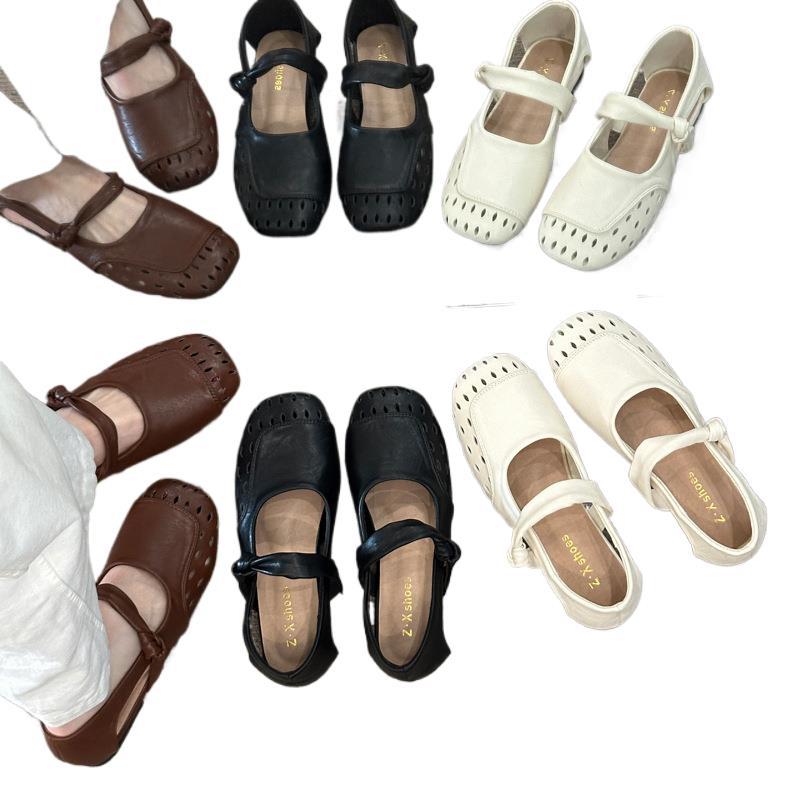 2025 Summer New French Hollow Shallow Mouth Flat Heel Soft Sole Non-slip Word Belt Niche Comfortable Shallow Mouth Single Shoes