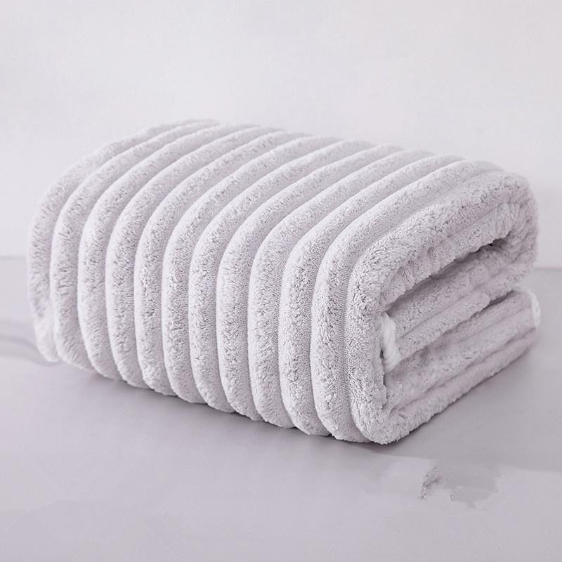 New thickened bath towel with soft coral fleece for home use, absorbent and non fading, non shedding hair towel