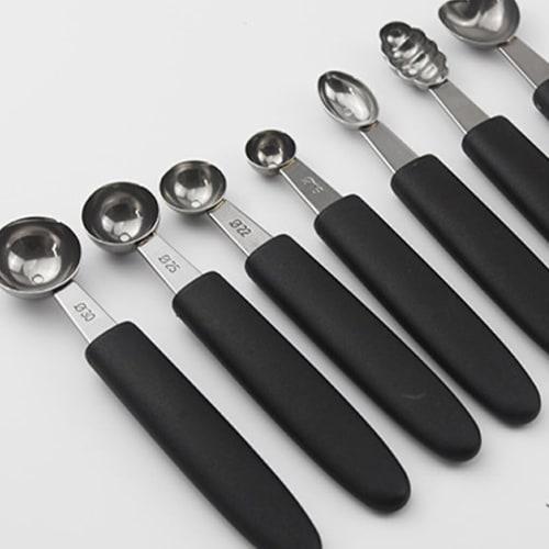 YWLiHcme Multifunctional Melon Baller Scoop for Various Fruits, Sturdy and Durable Stainless Steel Melon Baller Fruit Scoop, 25mm Round
