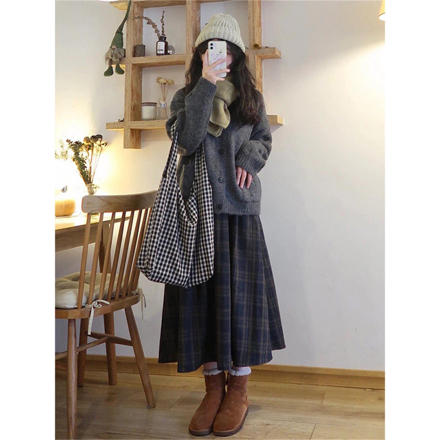 

Chic French College Sweater Set: Autumn/Winter 2025 Age-Defying Ensemble S