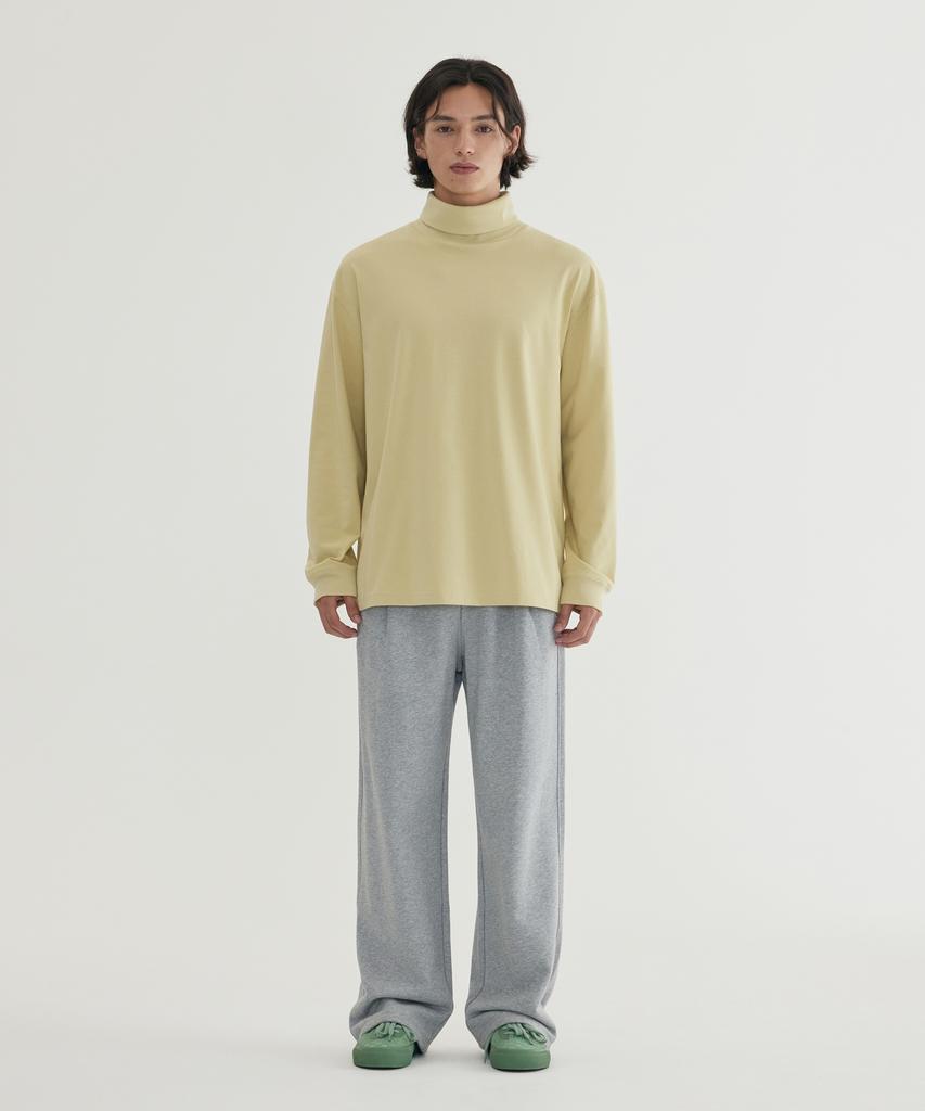 COVERNAT Sorona Layered Turtleneck Long Sleeve Light Olive