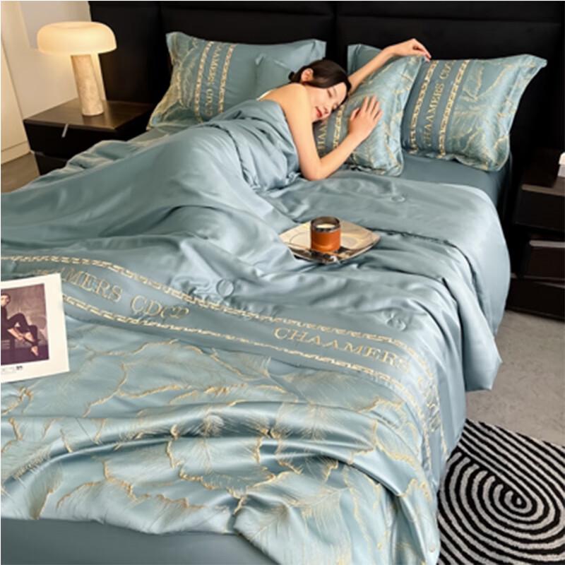 

Летний комплект одеяла из ледяного шелка тенсел с тиснением и вышивкой