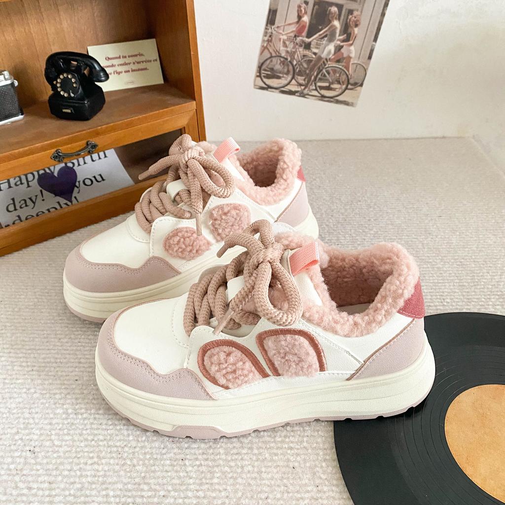 B2107 sammetskaninöron nisch tjock basplatta skor dam vinter varm små vita skor 2024 nya brädskor