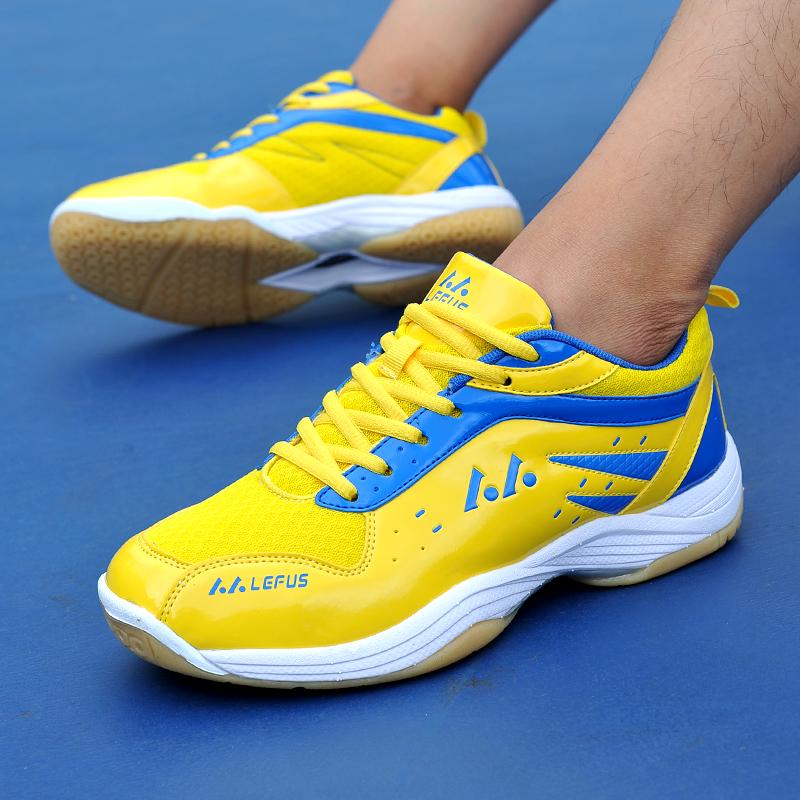 Men Badminton Shoes Training Professional Brand High Quality Wear Resistant Couple Sneakers Breathable Unisex Volleyball Shoes