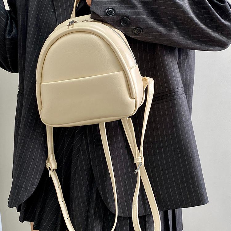 

IELGY Женский небольшой рюкзак, простой повседневный и универсальный небольшой рюкзак. светло-желтого