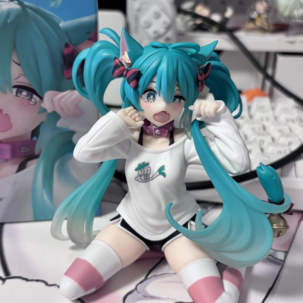 About 11Cm Miku Anime Figure Cat Ear Kneeling Posture Kawaii Girl Figurine Model Doll Collect Desktop Decor Toys Gift For Fans