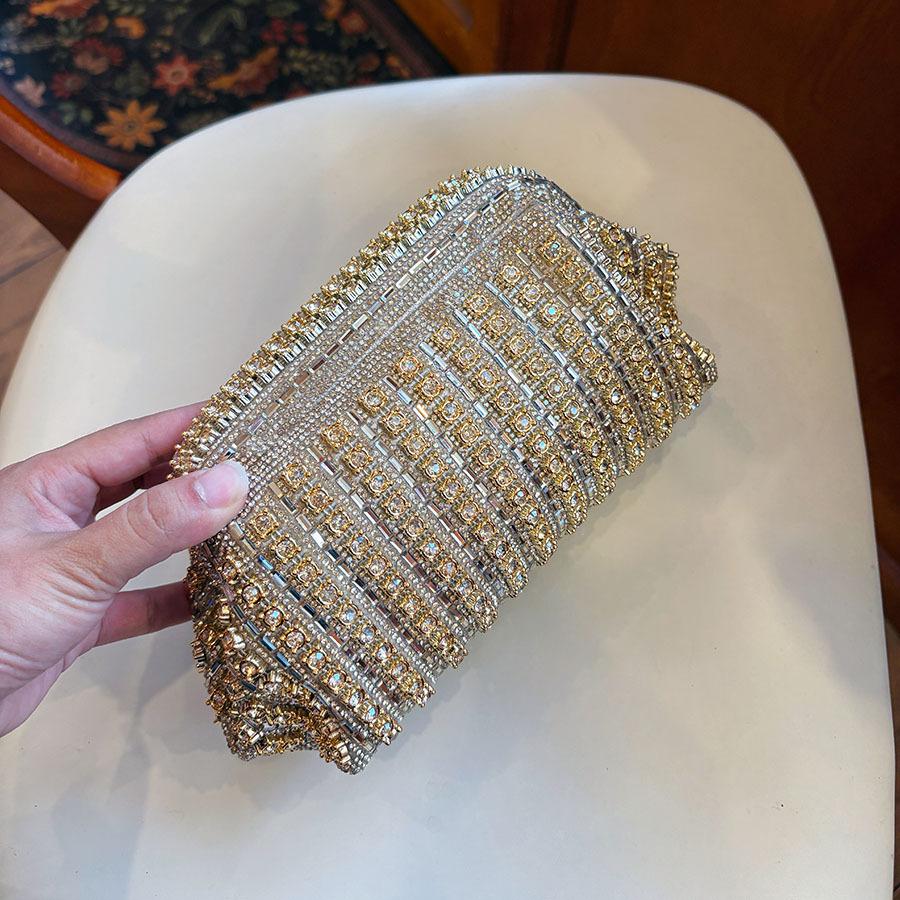 

Women PU Leather Diamond Encrusted Evening Bag Solid Color Elegant Gemstone Handbag Travel Shopping Party Wallet