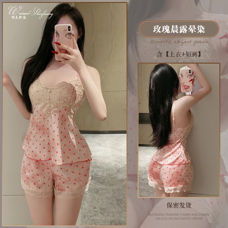 

Beautiful yarn sexy female summer new pure desire deep V suspender shorts set polka dot ice silk printing L