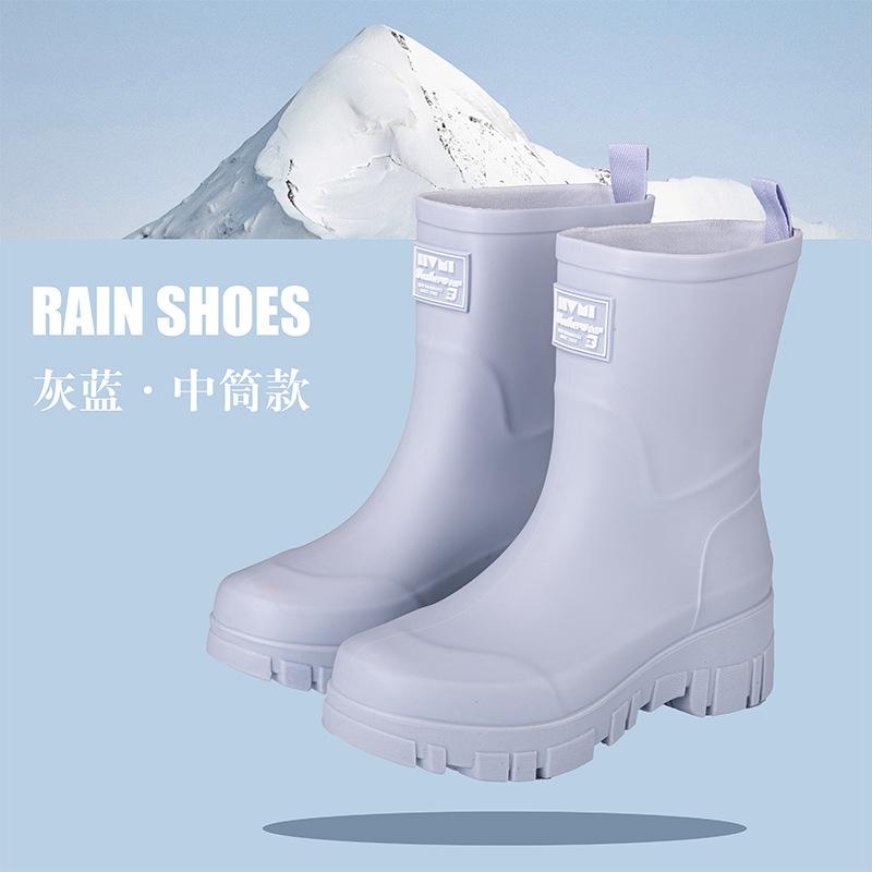 Versatile Medium Tube Rain Boots Women's Waterproof and Non-slip Water Boots Wear-resistant Outer Wear Rubber Shoes Kitchen Work Sleeve Women's Shoes