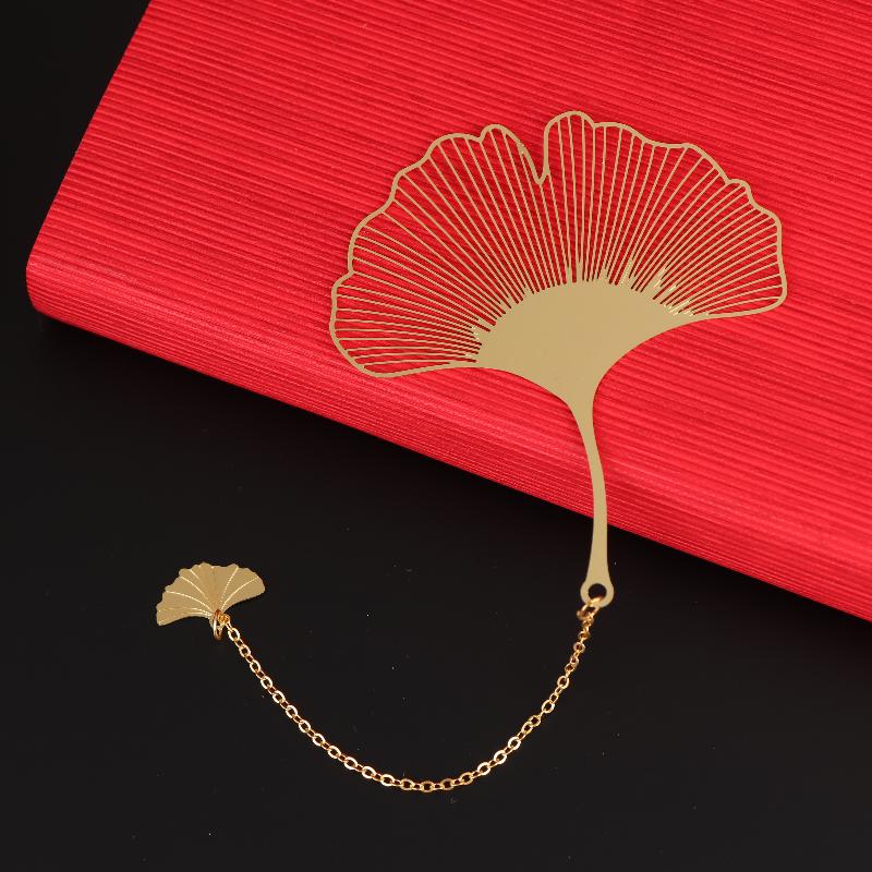 Chinese Style Stationery Retro Metal Bookmarks Hollow Ginkgo Biloba Maple Leaf Lotus Vein Book Marks Gifts