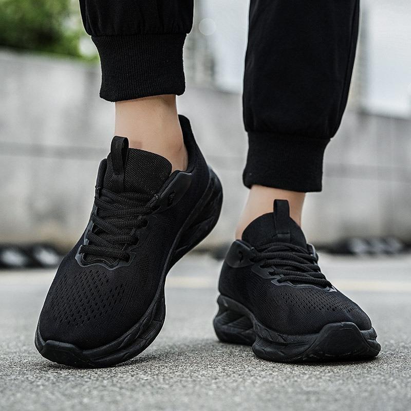 Men's shoes 2025 autumn new fly-woven mesh casual shoes breathable and light fashion versatile wear-resistant trend sports shoes