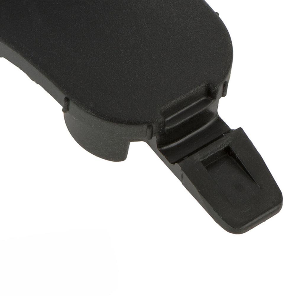 1pc Formazda Black L33D-15-241 Plastic Plug-and-play