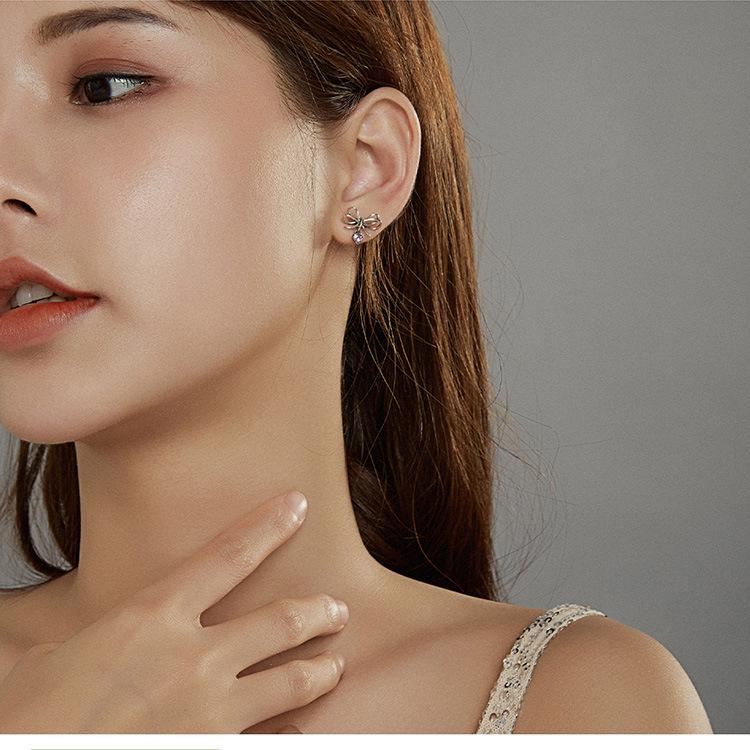 Yinziyun Sterling Silver Bow & Heart Earrings - S925 Christmas Jewelry for Women (SCE962)