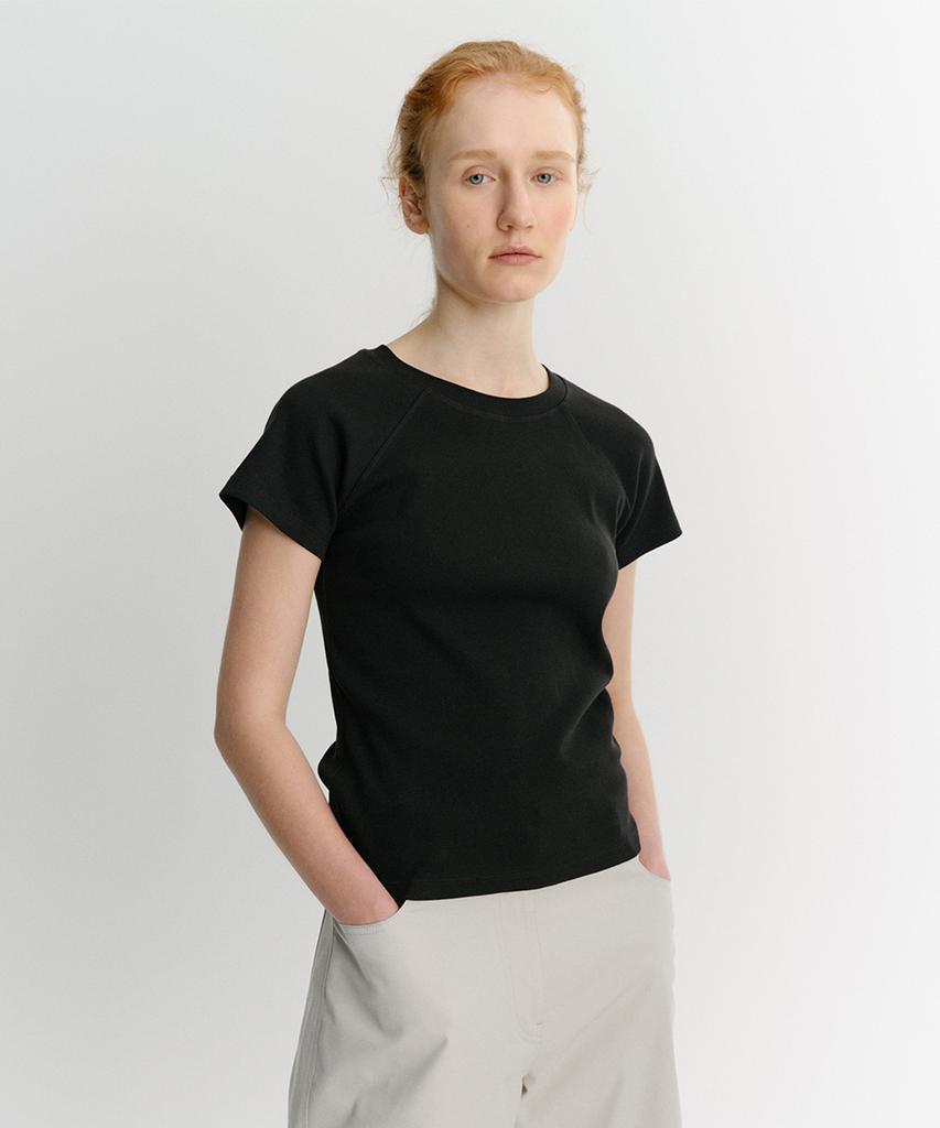 Ia Raglan Rib T-Shirt (Black)