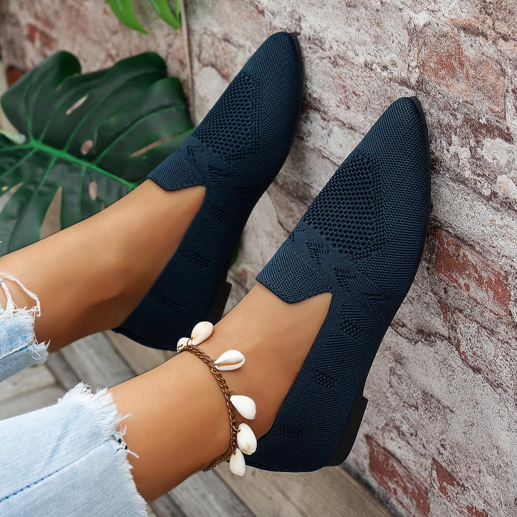 Women's Flyknit Pointed Toe Loafers - Low-Cut Slip-On Casual Flats, Breathable Comfort Shoes