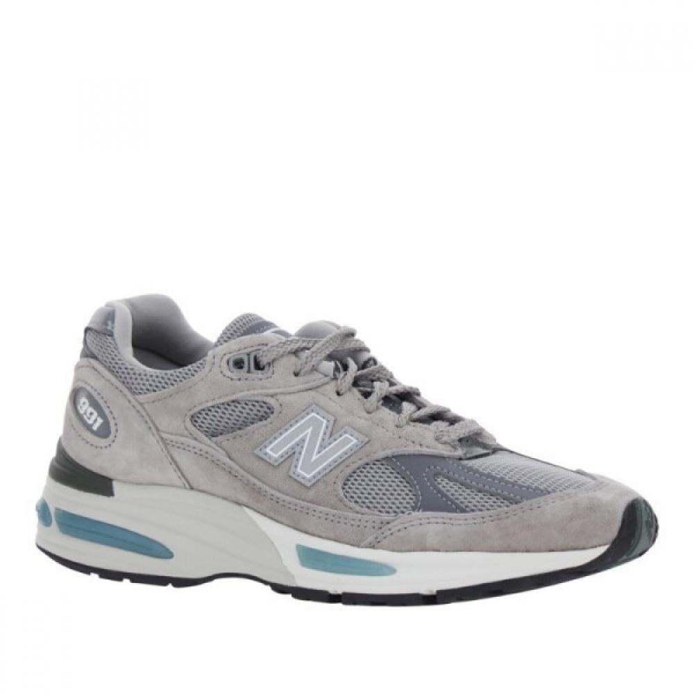 New Balance Grey Logo Detail Round Toe Sneakers U991gl2 Greyd