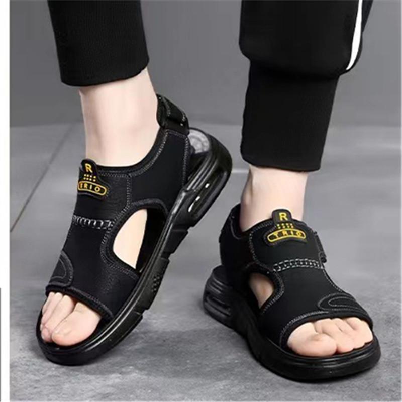 Daily Wear Men's Leather Sandals Stylish Casual Summer Shoes Men Soft Durable Beach Shoes Outdoor Male Sandals Open-toe Slippers