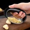 Stainless Steel Garlic Press Mincer Soft Handle Professional Kitchen Tools for Effortless Garlic Crushing Garlic Crusher