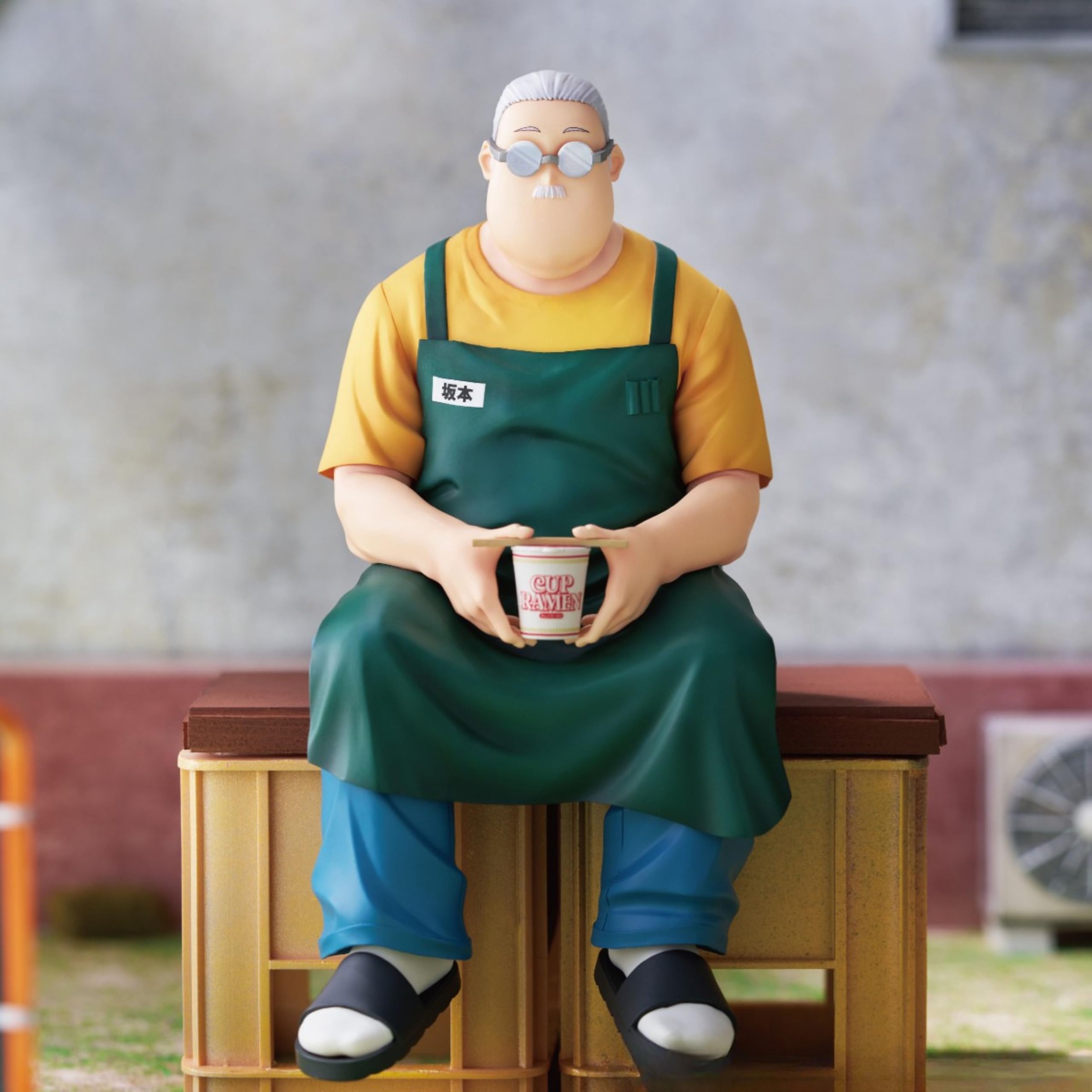 

SAKAMOTO DAYS Сакамото Таро Фигурка-подставка для лапши - Официальный аниме-коллекционный 15 см