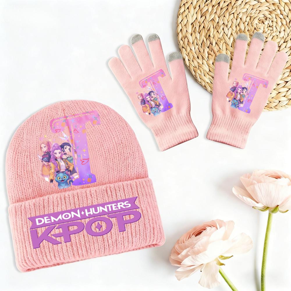 2 Pièces Kpop Demon Hunters Casquette Tricotée Imprimée Lettres et Mitaines Collection Épaissie Coupe-vent Chaud Accessoires Saison Froide conçus pour les Filles
